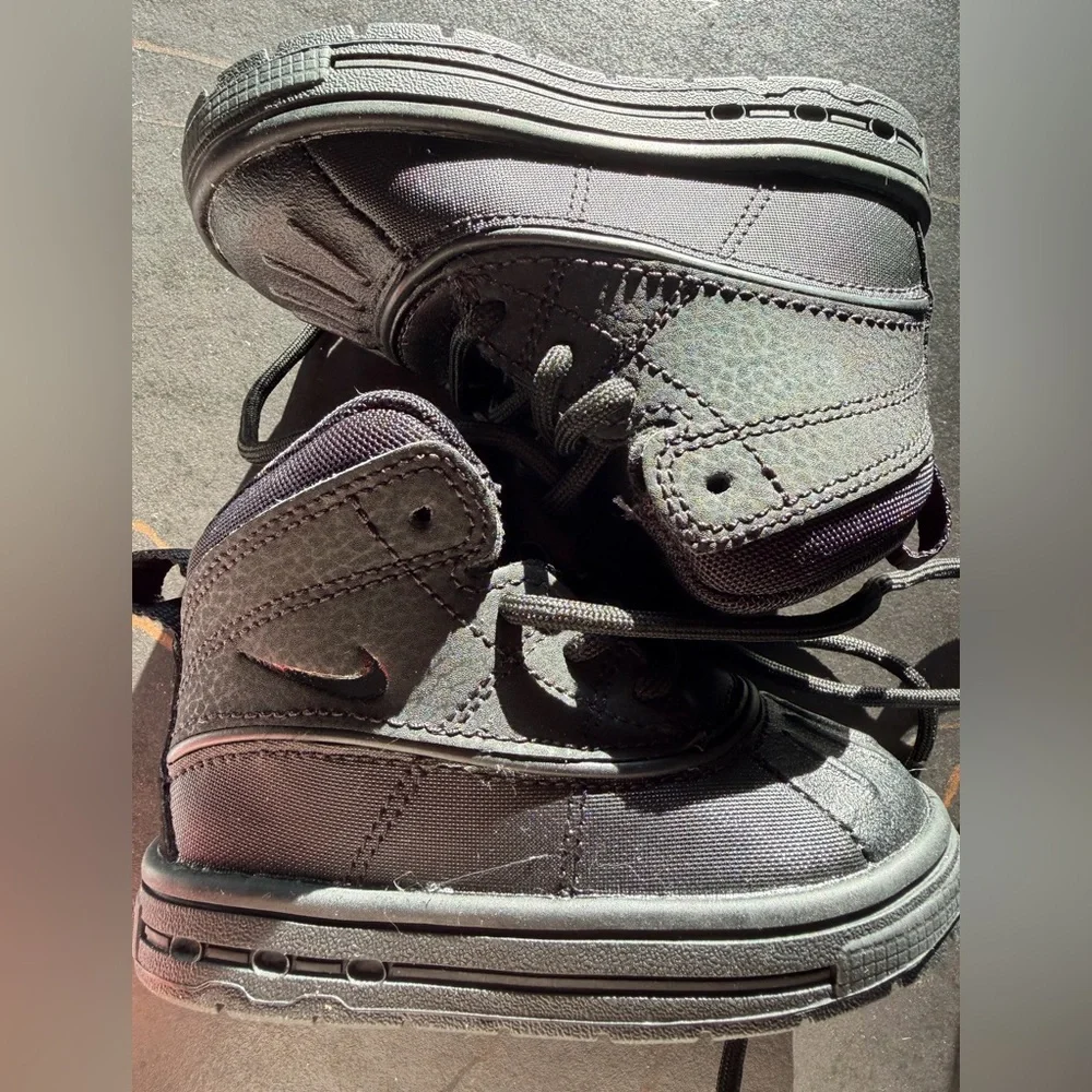 Toddler Nike Woodside 2 High Black/Black-Black 5c